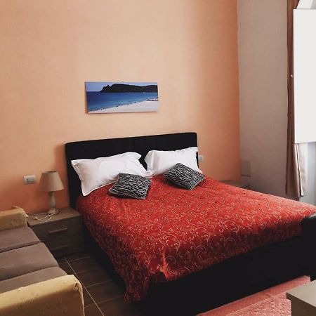 Boutique Oriente Express Hotel Каляри Екстериор снимка