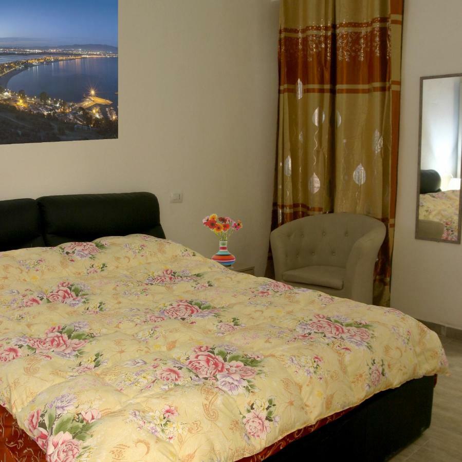 Boutique Oriente Express Hotel Каляри Екстериор снимка